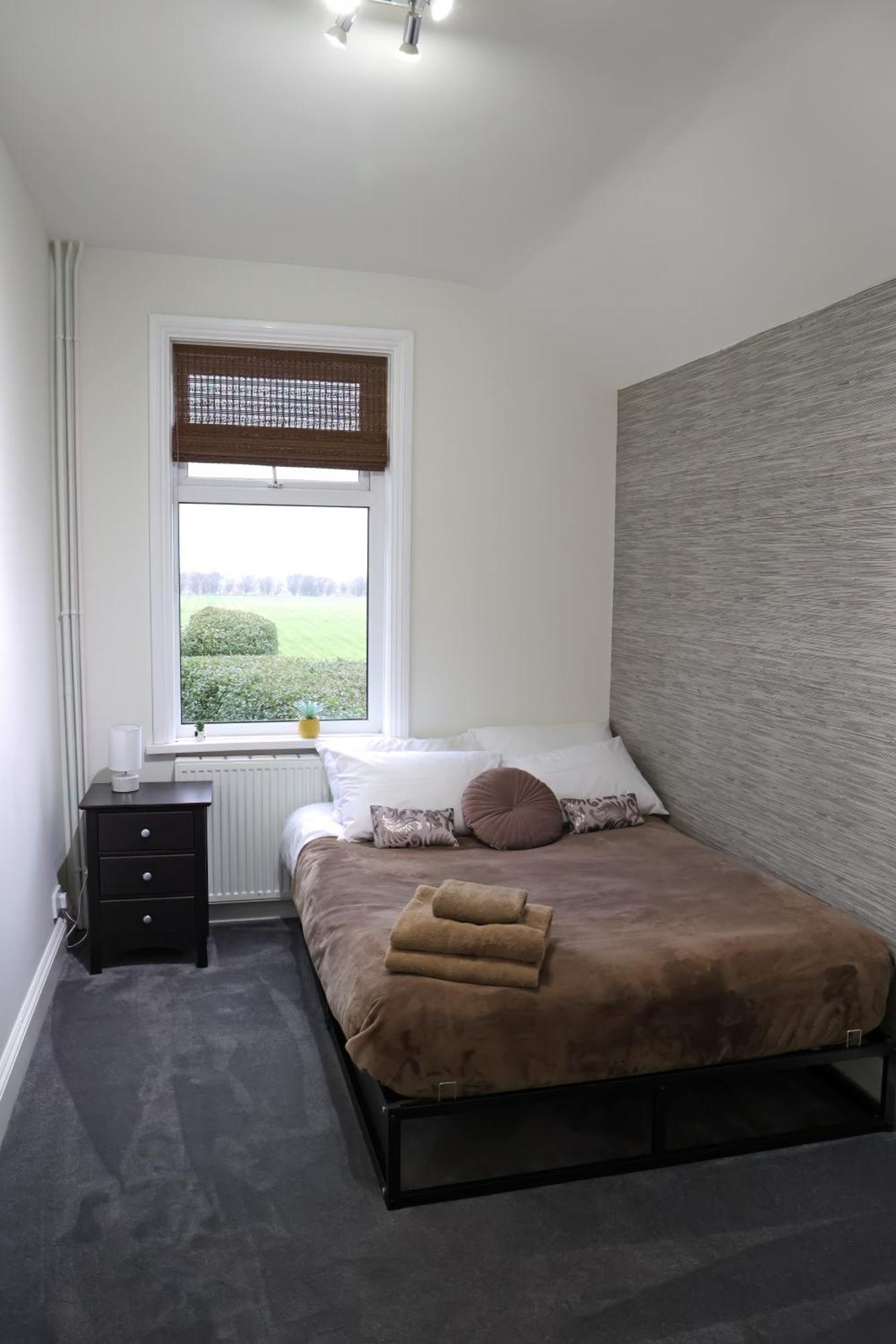 Luxury Isla Cottages, Bourne! Dog-Friendly, Countryside Views, Garden, Parking, 5Mins Pubs - Family Holiday Quarto foto
